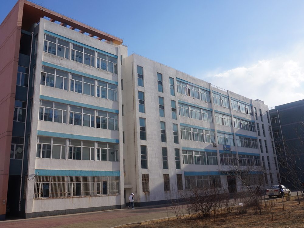 内蒙古商贸学院学生公寓使用性鉴定